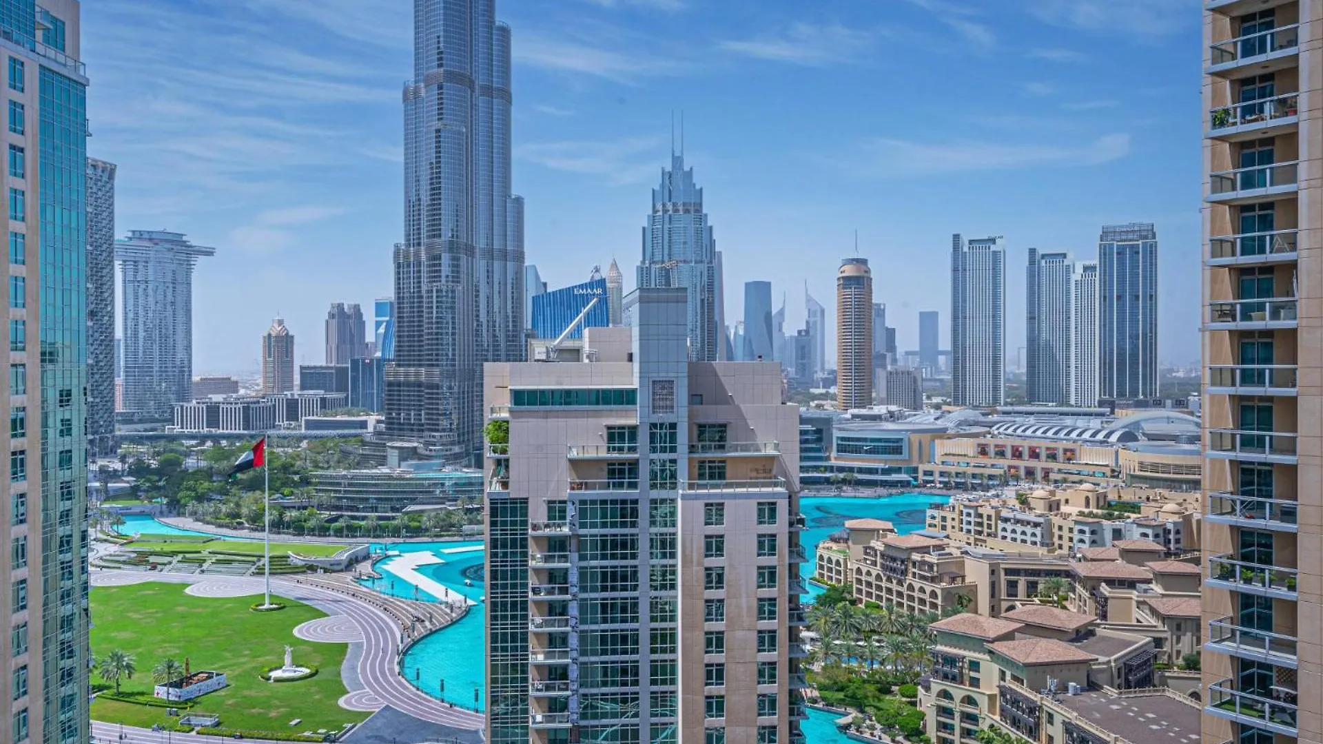 Savis Homes- Full Burj Khalifa & Fountain View Dubai Apartment